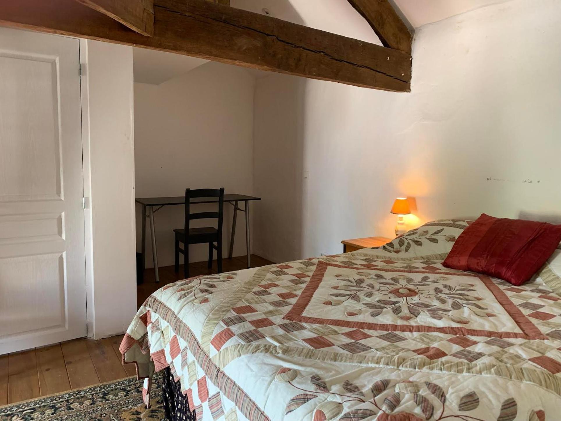 Townhouse 26 Chambres D'Hotes Civray Hotel Экстерьер фото